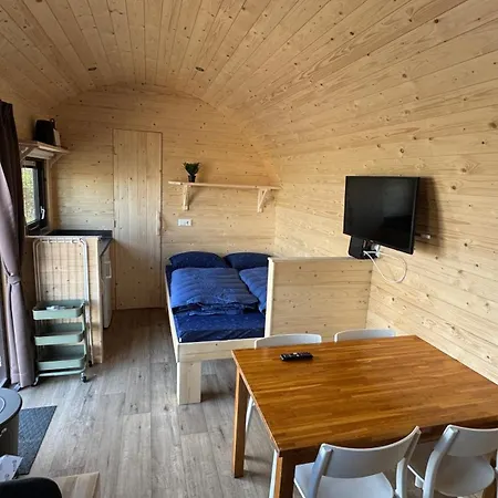 Kampeerwagon Domek alpejski Petten