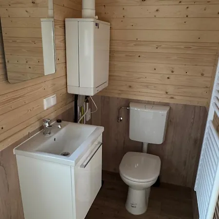 Kampeerwagon Domek alpejski Petten