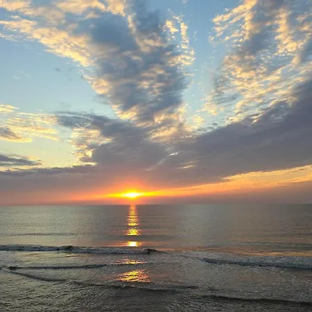 Domek alpejski Kampeerwagon *