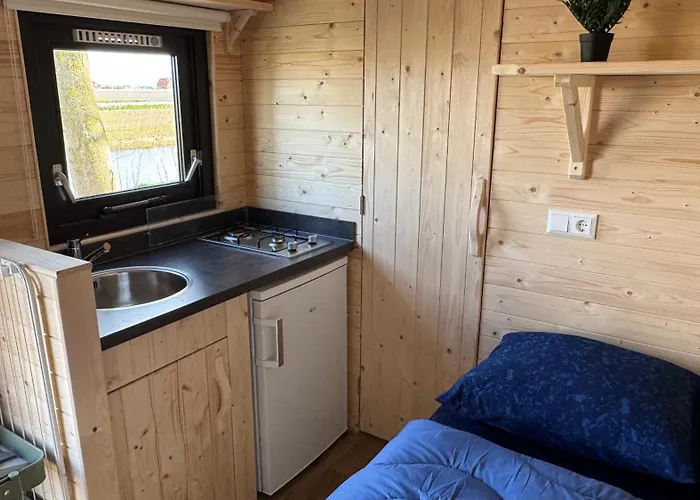 Kampeerwagon Шале